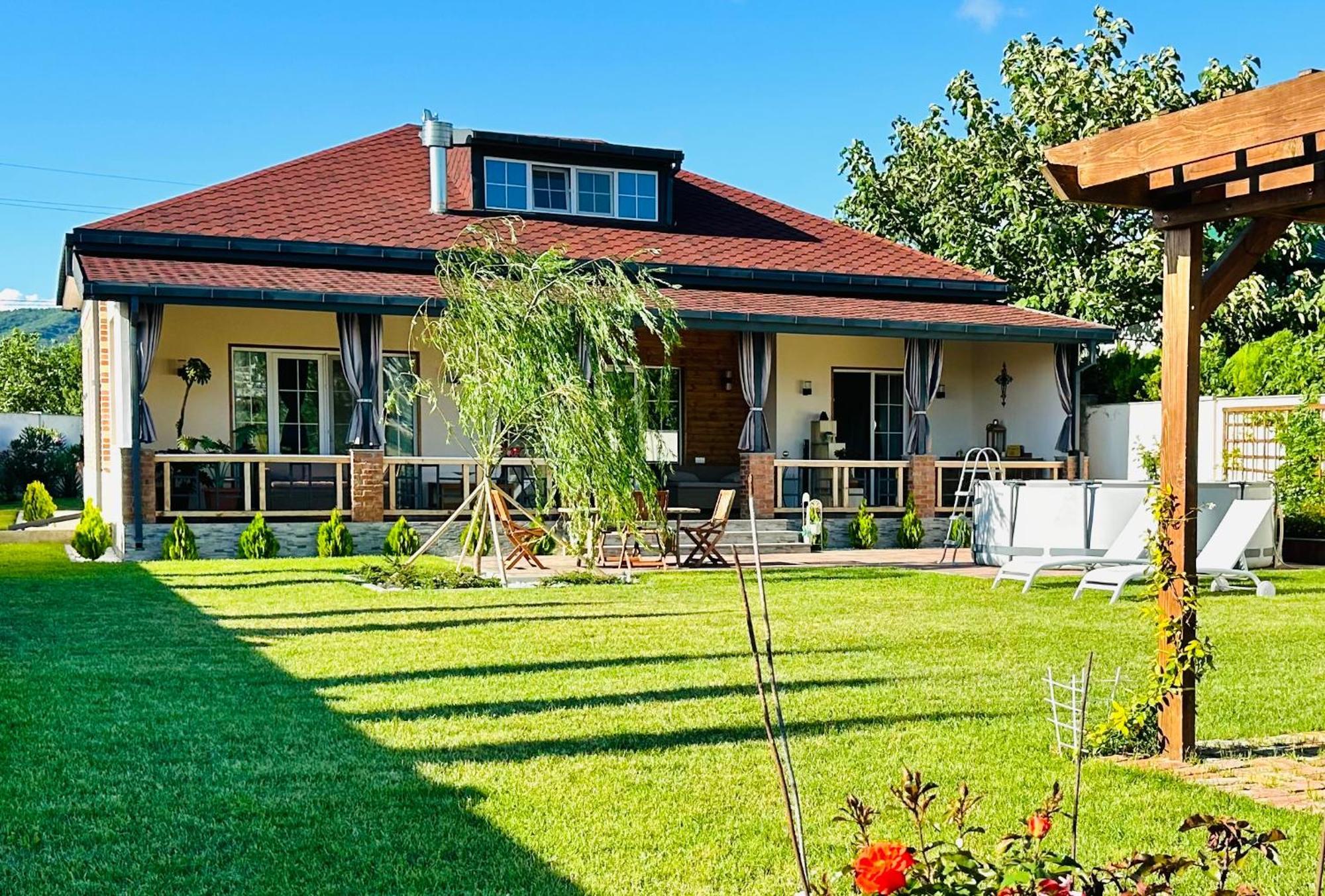 Entire Villa Near Tbilisi Nature Reserve With Panoramic View Mtsʼkhetʼa エクステリア 写真